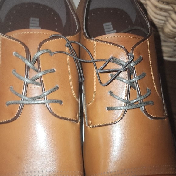 Unlisted Tan Men's Oxfords - Picture 6 of 9